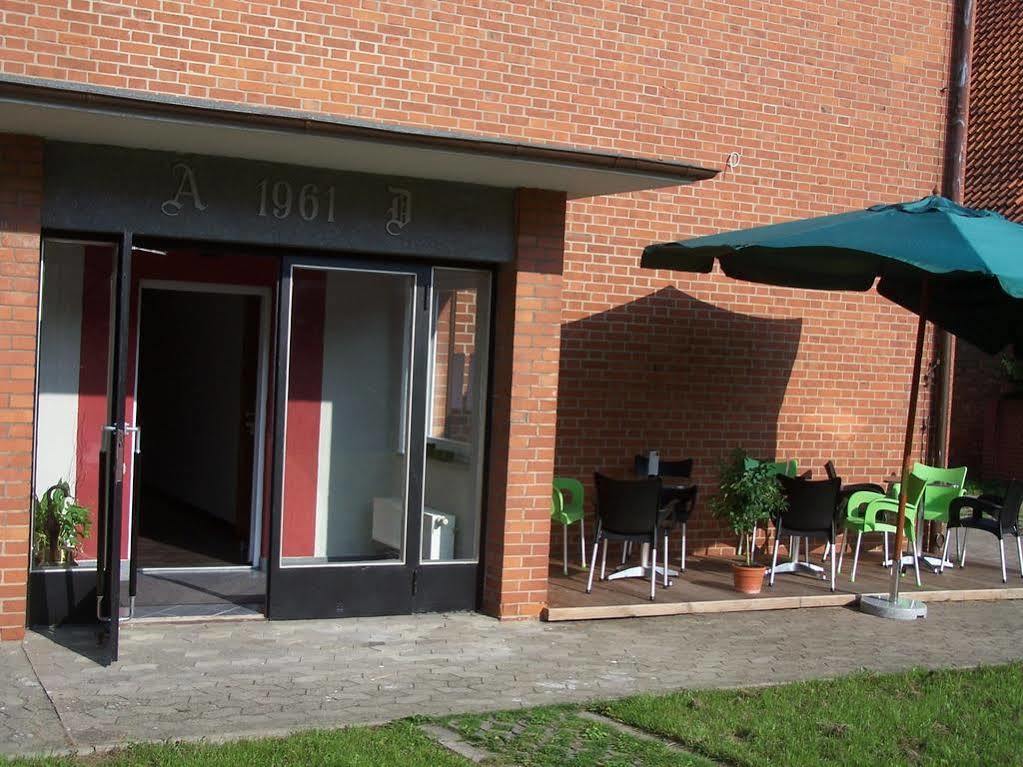 Energie17 Hotel Sarstedt Kültér fotó